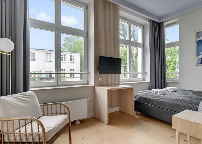 White Dune By Grand *