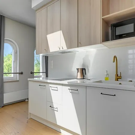 White Dune By Grand *